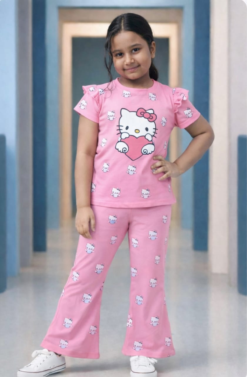 3d kuche kitkta  pink T-Shirt & Striped Wide-Leg Pants Set